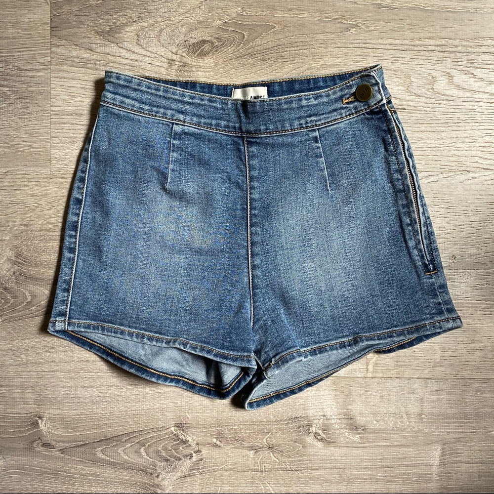 Amuse society retro high waist denim shorts